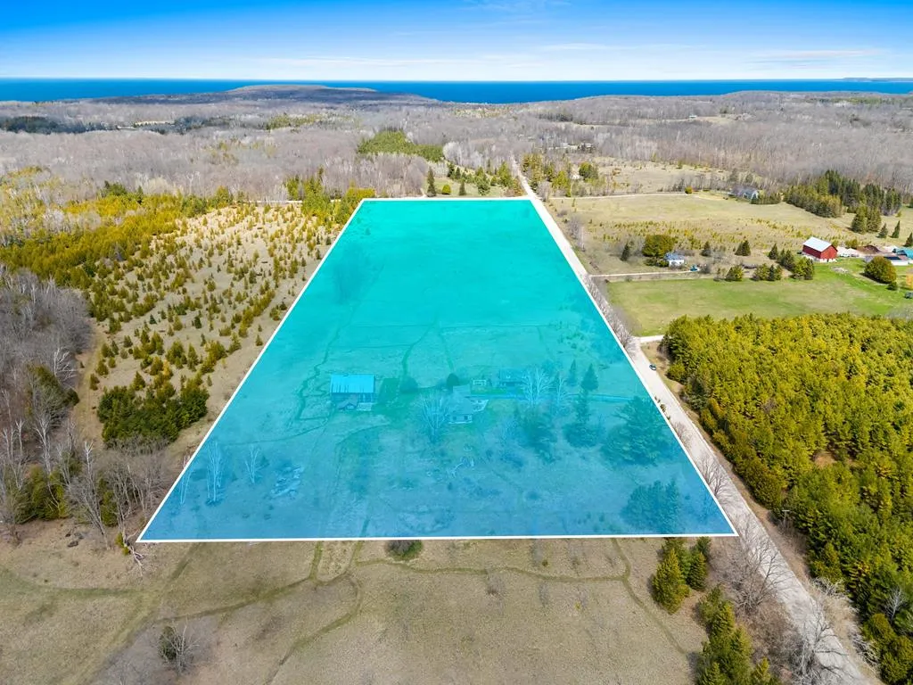 Ellison Bay, Wisconsin 54234, 3 Bedrooms Bedrooms, ,2 BathroomsBathrooms,Inland-Residential,For Sale,Badger Rd,143939