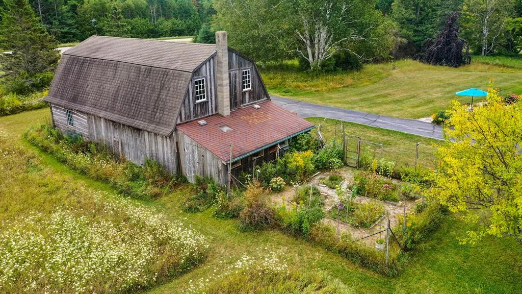 Ellison Bay, Wisconsin 54234, 3 Bedrooms Bedrooms, ,2 BathroomsBathrooms,Inland-Residential,For Sale,Badger Rd,143939