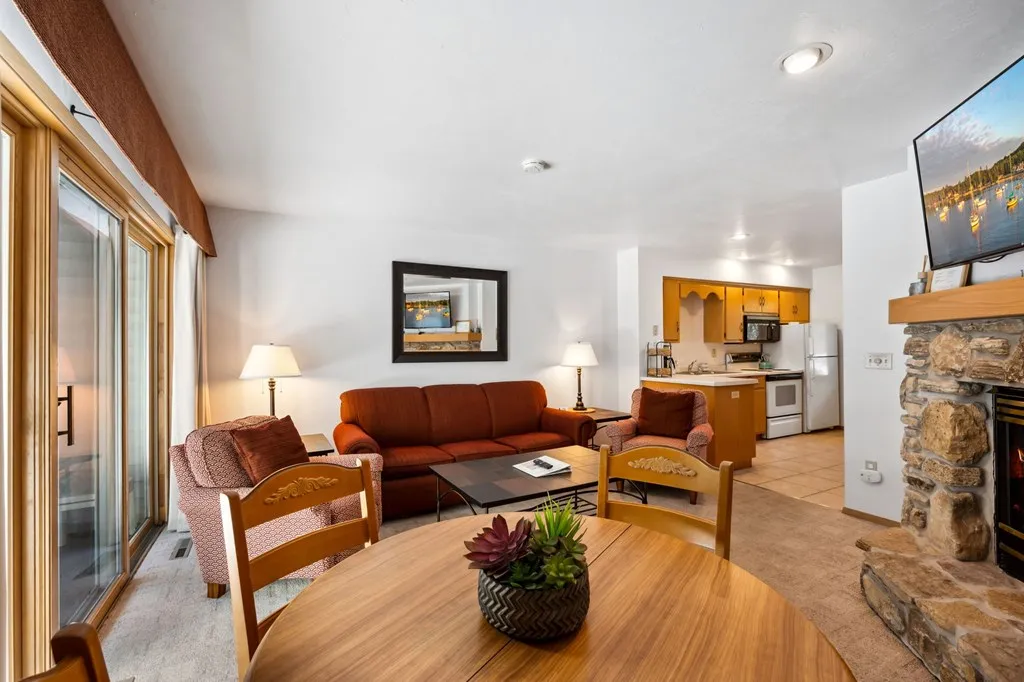 3908 County Rd F # 2, Fish Creek Wi 54212, 2 Bedrooms Bedrooms, ,2 BathroomsBathrooms,Condominium,For Sale,County Rd F,143651