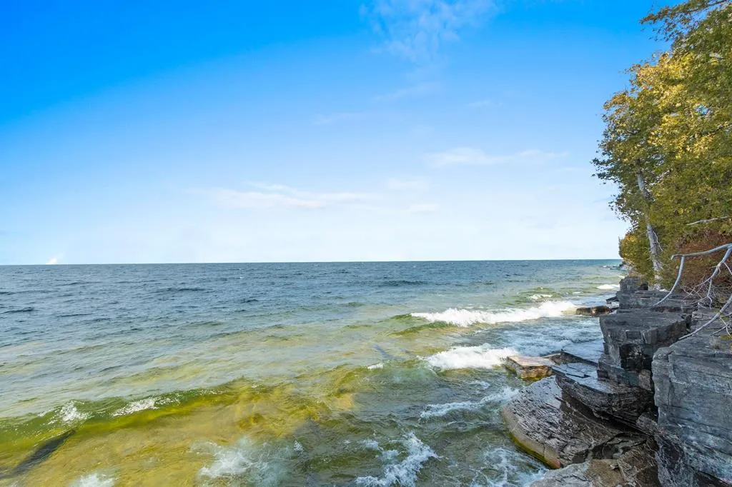 12741 Wisconsin Bay Rd, Ellison Bay Wi 54234, 3 Bedrooms Bedrooms, ,3 BathroomsBathrooms,Waterfront-Residential,For Sale,Wisconsin Bay Rd,143916