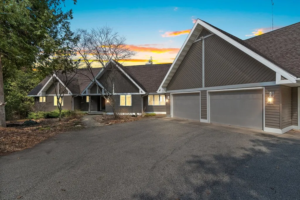 12741 Wisconsin Bay Rd, Ellison Bay Wi 54234, 3 Bedrooms Bedrooms, ,3 BathroomsBathrooms,Waterfront-Residential,For Sale,Wisconsin Bay Rd,143916