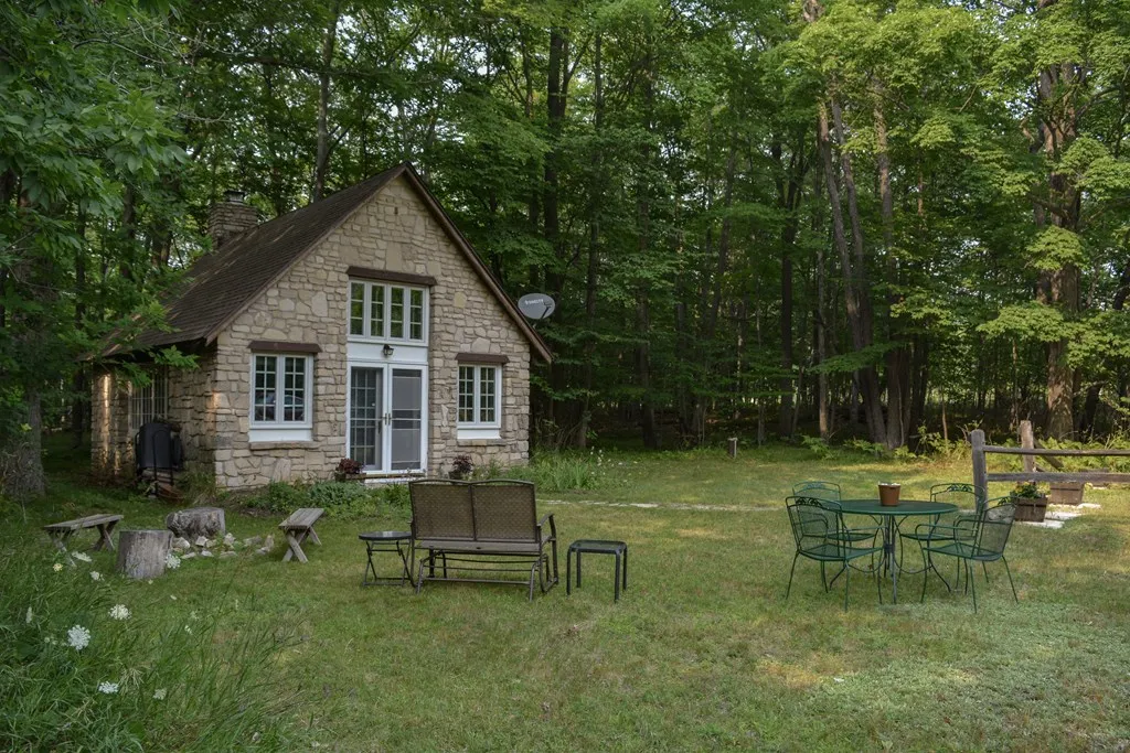 8519 Hwy 42, Fish Creek, Wisconsin 54212, 3 Bedrooms Bedrooms, ,3 BathroomsBathrooms,Inland-Residential,For Sale,Hwy 42,144471