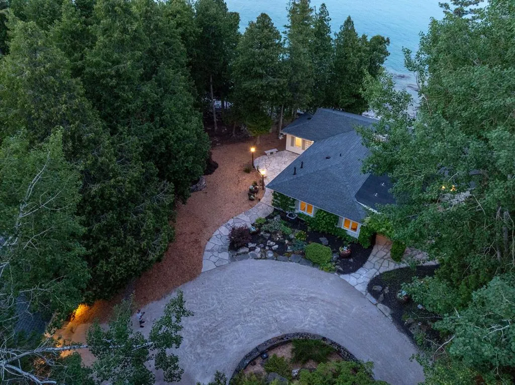 9130 Wild Lane, Baileys Harbor, Wisconsin 54202, 4 Bedrooms Bedrooms, ,5 BathroomsBathrooms,Waterfront-Residential,For Sale,Wild Lane,144281
