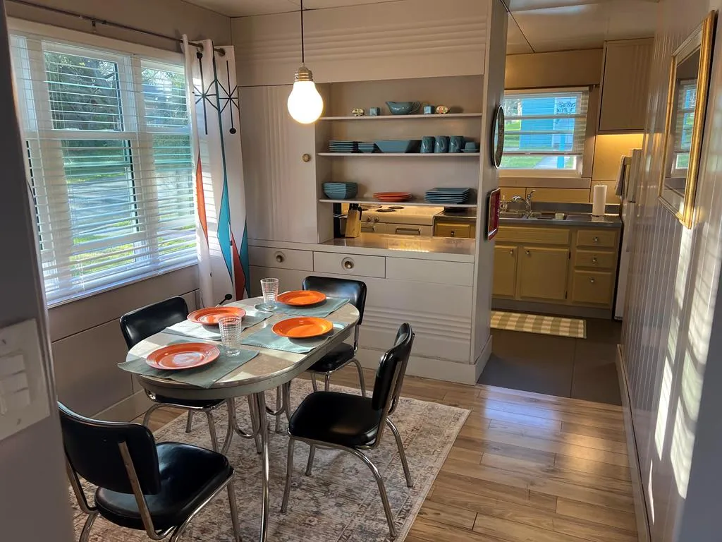 116 N 9th Ave, Sturgeon Bay, Wisconsin 54235, 2 Bedrooms Bedrooms, ,1 BathroomBathrooms,Inland-Residential,For Sale,N 9th Ave,143983