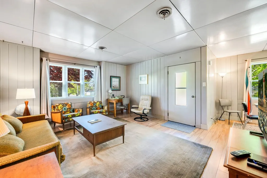 116 N 9th Ave, Sturgeon Bay, Wisconsin 54235, 2 Bedrooms Bedrooms, ,1 BathroomBathrooms,Inland-Residential,For Sale,N 9th Ave,143983