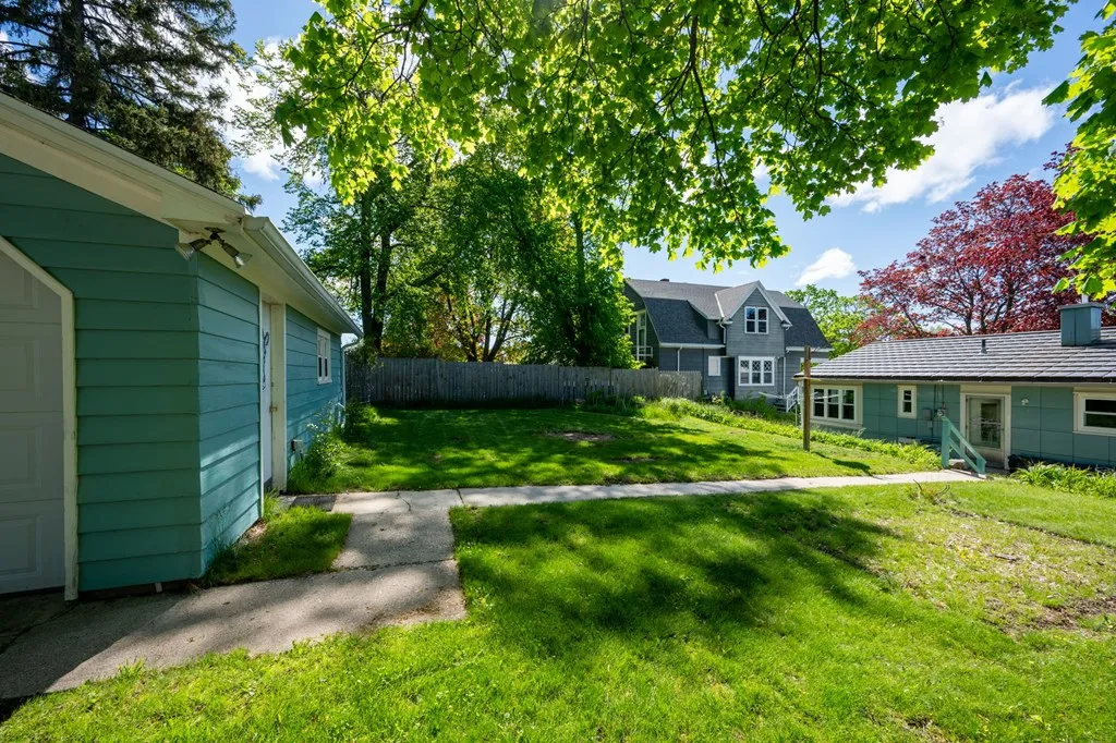 116 N 9th Ave, Sturgeon Bay, Wisconsin 54235, 2 Bedrooms Bedrooms, ,1 BathroomBathrooms,Inland-Residential,For Sale,N 9th Ave,143983
