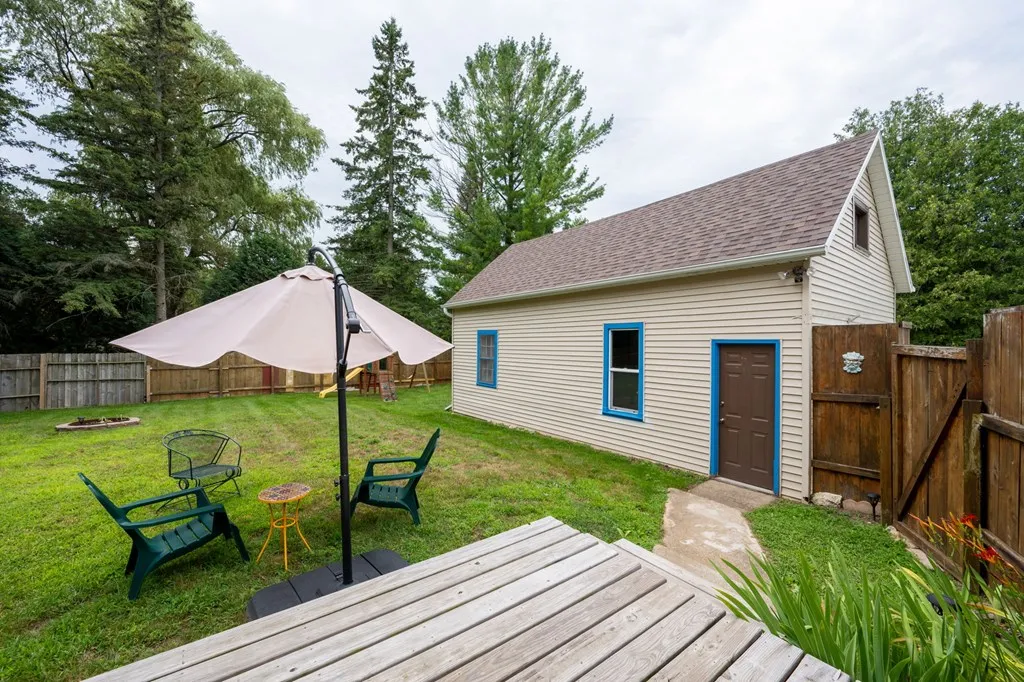 1405 Texas St, Sturgeon Bay Wi 54235, 3 Bedrooms Bedrooms, ,1 BathroomBathrooms,Inland-Residential,For Sale,Texas St,143051