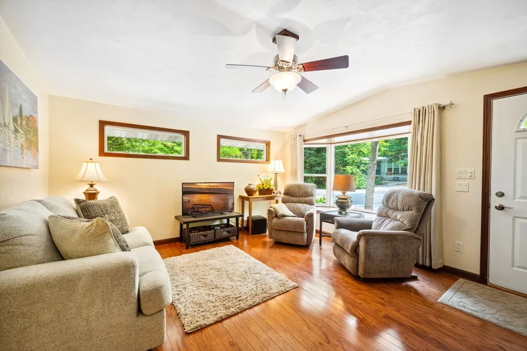 4286 Harbor School Rd, Egg Harbor Wi 54209, 2 Bedrooms Bedrooms, ,2 BathroomsBathrooms,Condominium,For Sale,Harbor School Rd,143020