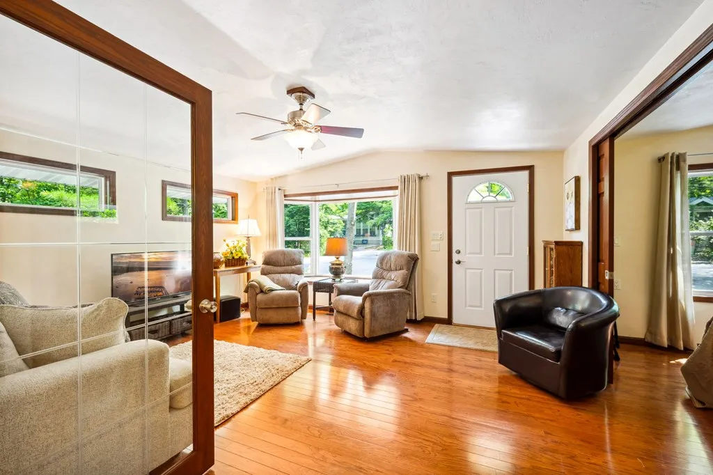 4286 Harbor School Rd, Egg Harbor Wi 54209, 2 Bedrooms Bedrooms, ,2 BathroomsBathrooms,Condominium,For Sale,Harbor School Rd,143020