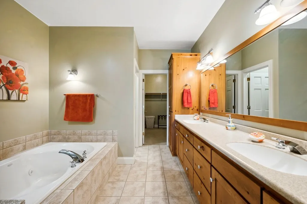 7128 - A Ida Red Rd # 1904, Town Of Egg Harbor Wi 54209, 3 Bedrooms Bedrooms, ,3 BathroomsBathrooms,Condominium,For Sale,Ida Red Rd,143911