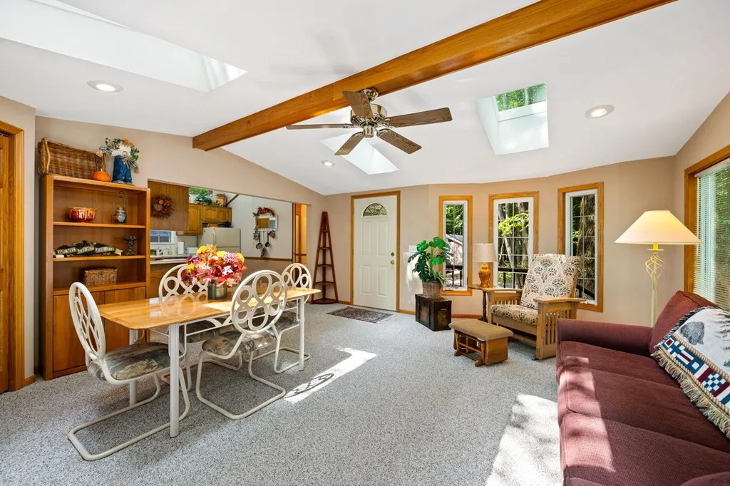 4286 Harbor School Rd, Egg Harbor Wi 54209, 2 Bedrooms Bedrooms, ,1 BathroomBathrooms,Condominium,For Sale,Harbor School Rd,143053