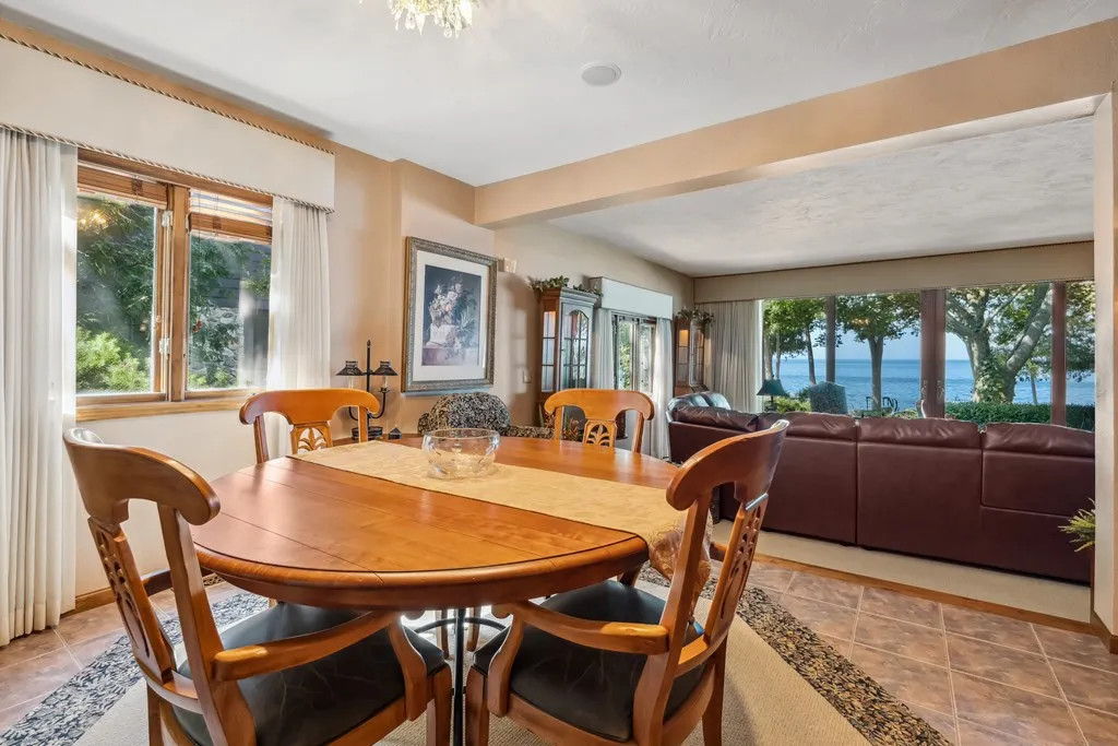 5637 Bay Shore Dr, Sturgeon Bay Wi 54235, 3 Bedrooms Bedrooms, ,3 BathroomsBathrooms,Condominium,For Sale,Bay Shore Dr,143250