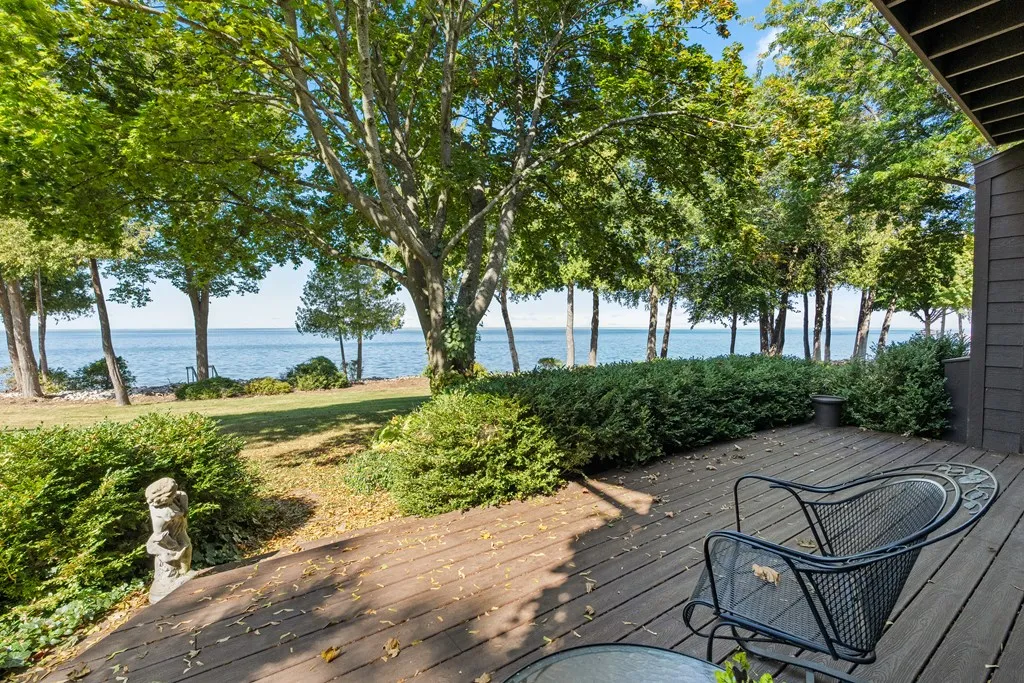 5637 Bay Shore Dr, Sturgeon Bay Wi 54235, 3 Bedrooms Bedrooms, ,3 BathroomsBathrooms,Condominium,For Sale,Bay Shore Dr,143250