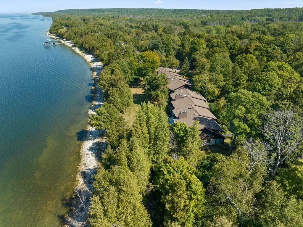 5637 Bay Shore Dr, Sturgeon Bay Wi 54235, 3 Bedrooms Bedrooms, ,3 BathroomsBathrooms,Condominium,For Sale,Bay Shore Dr,143250