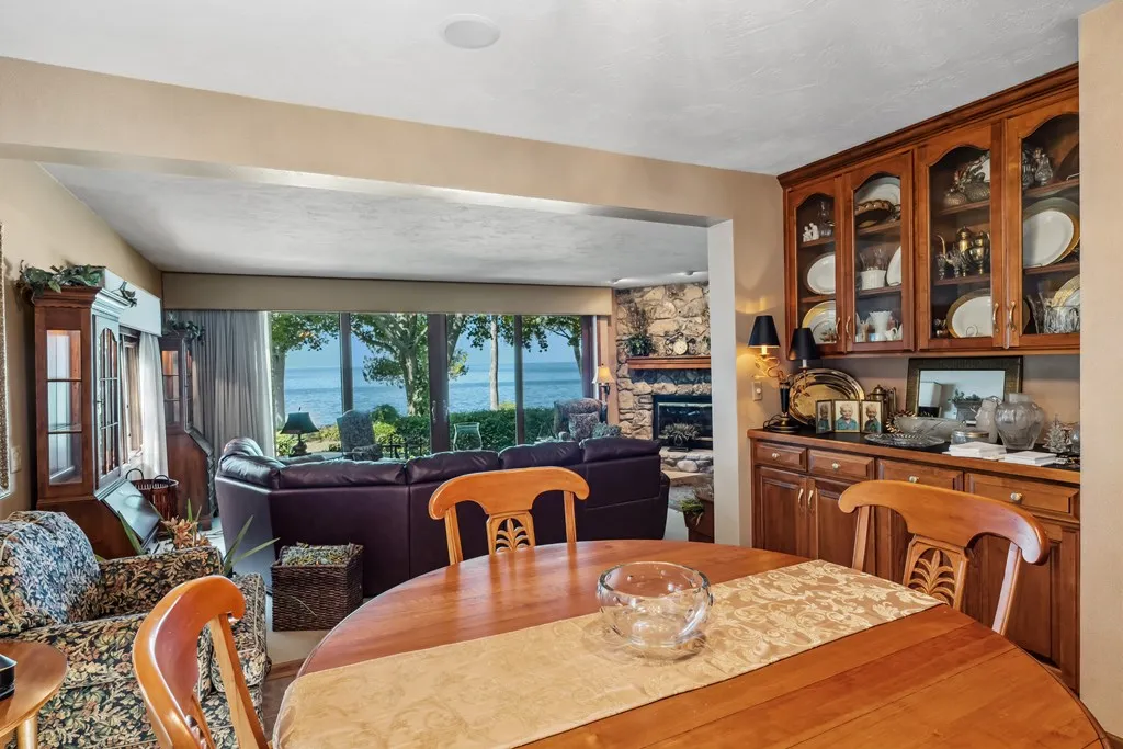 5637 Bay Shore Dr, Sturgeon Bay Wi 54235, 3 Bedrooms Bedrooms, ,3 BathroomsBathrooms,Condominium,For Sale,Bay Shore Dr,143250