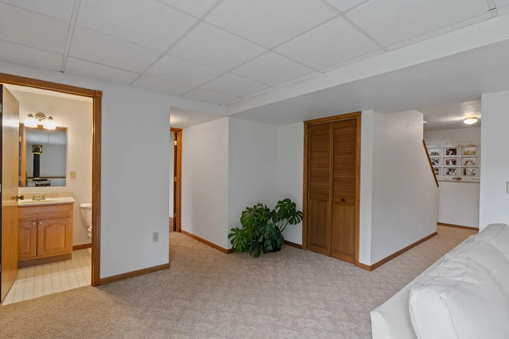 331 N 17th Dr, Sturgeon Bay, Wisconsin 54235, 4 Bedrooms Bedrooms, ,4 BathroomsBathrooms,Inland-Residential,For Sale,N 17th Dr,143971