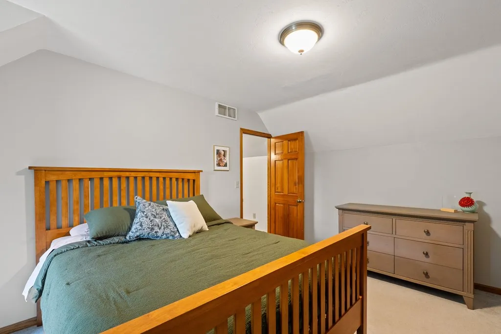 331 N 17th Dr, Sturgeon Bay, Wisconsin 54235, 4 Bedrooms Bedrooms, ,4 BathroomsBathrooms,Inland-Residential,For Sale,N 17th Dr,143971