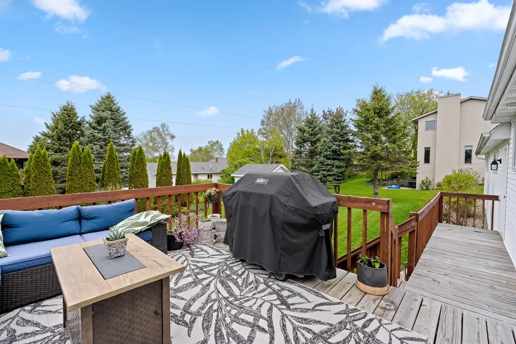 331 N 17th Dr, Sturgeon Bay, Wisconsin 54235, 4 Bedrooms Bedrooms, ,4 BathroomsBathrooms,Inland-Residential,For Sale,N 17th Dr,143971