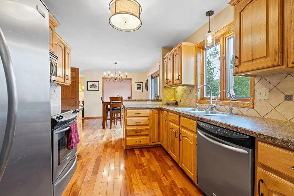 331 N 17th Dr, Sturgeon Bay, Wisconsin 54235, 4 Bedrooms Bedrooms, ,4 BathroomsBathrooms,Inland-Residential,For Sale,N 17th Dr,143971