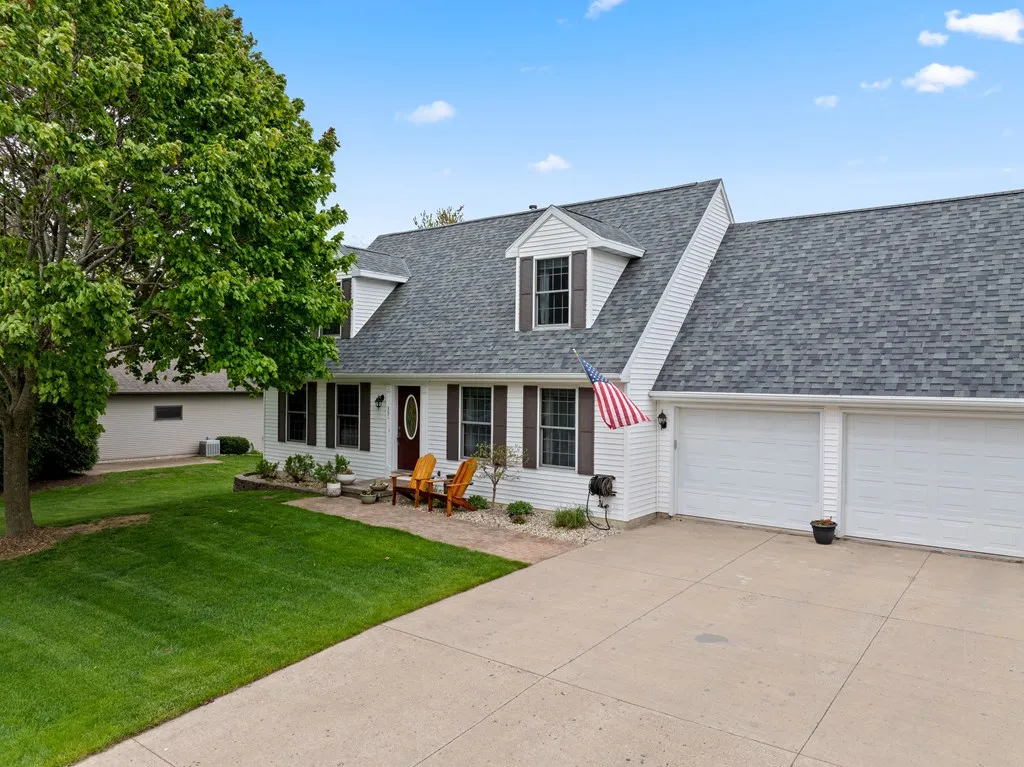 331 N 17th Dr, Sturgeon Bay, Wisconsin 54235, 4 Bedrooms Bedrooms, ,4 BathroomsBathrooms,Inland-Residential,For Sale,N 17th Dr,143971