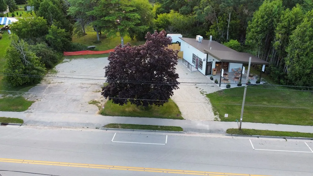 6313 Hwy 57, Sturgeon Bay, Wisconsin 54235, ,2 BathroomsBathrooms,Commercial,For Sale,Hwy 57,144439