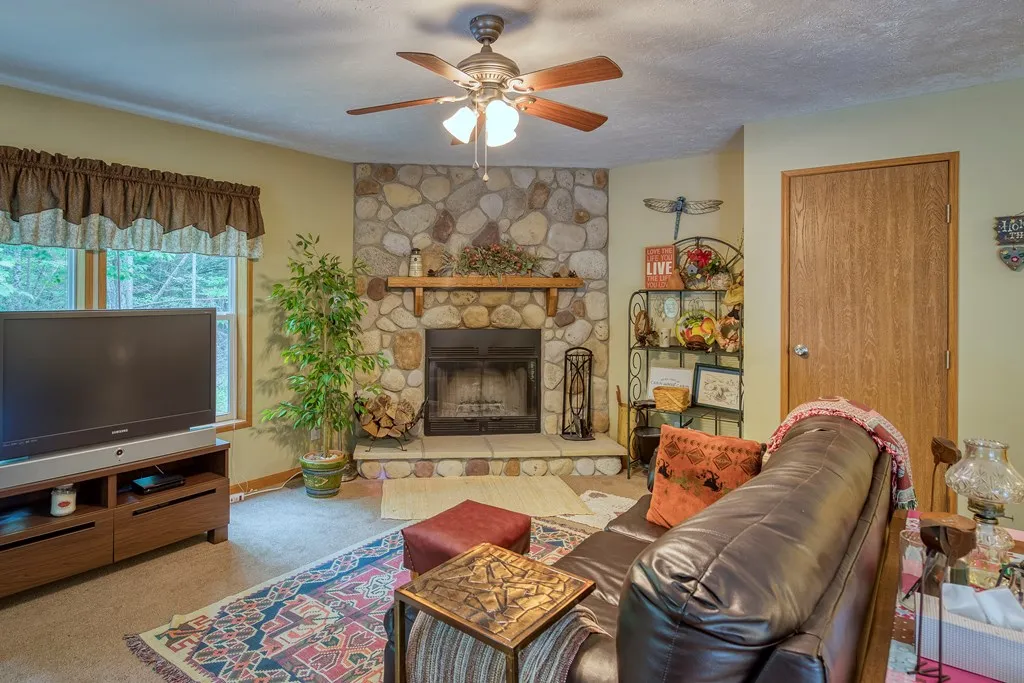 495 Fawn Ln, Ellison Bay, Wisconsin 54210, 2 Bedrooms Bedrooms, ,1 BathroomBathrooms,Inland-Residential,For Sale,Fawn Ln,144280