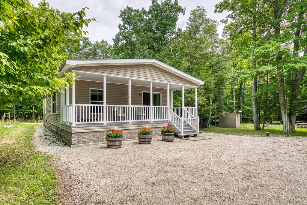 495 Fawn Ln, Ellison Bay, Wisconsin 54210, 2 Bedrooms Bedrooms, ,1 BathroomBathrooms,Inland-Residential,For Sale,Fawn Ln,144280