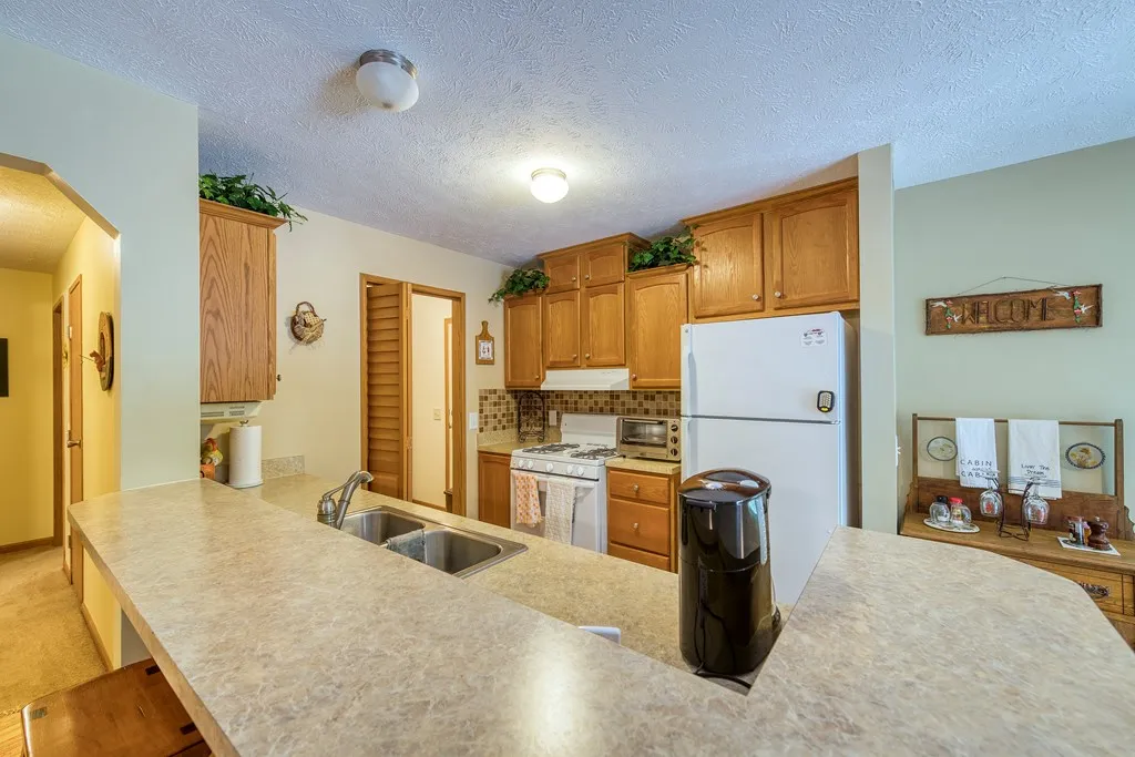 495 Fawn Ln, Ellison Bay, Wisconsin 54210, 2 Bedrooms Bedrooms, ,1 BathroomBathrooms,Inland-Residential,For Sale,Fawn Ln,144280