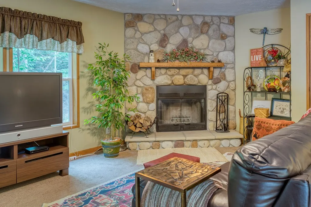 495 Fawn Ln, Ellison Bay, Wisconsin 54210, 2 Bedrooms Bedrooms, ,1 BathroomBathrooms,Inland-Residential,For Sale,Fawn Ln,144280