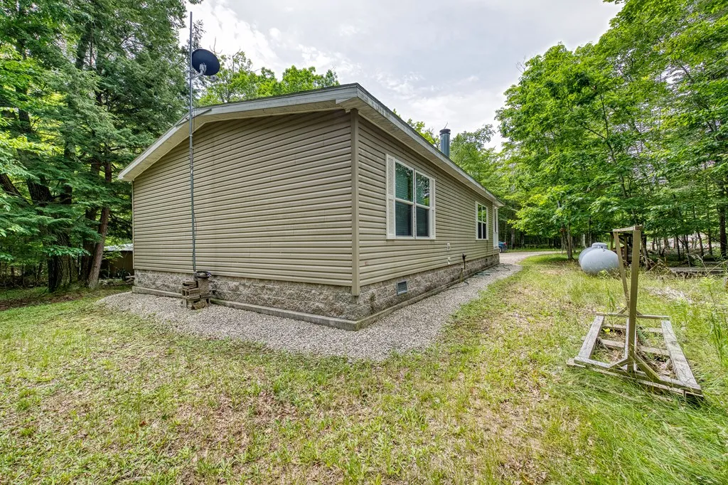 495 Fawn Ln, Ellison Bay, Wisconsin 54210, 2 Bedrooms Bedrooms, ,1 BathroomBathrooms,Inland-Residential,For Sale,Fawn Ln,144280