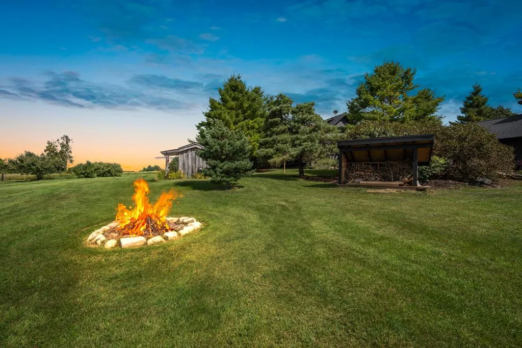 633 Isle View Rd, Ellison Bay, Wisconsin 54210, 3 Bedrooms Bedrooms, ,3 BathroomsBathrooms,Inland-Residential,For Sale,Isle View Rd,144501