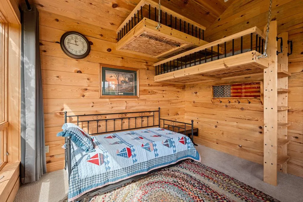 633 Isle View Rd, Ellison Bay, Wisconsin 54210, 3 Bedrooms Bedrooms, ,3 BathroomsBathrooms,Inland-Residential,For Sale,Isle View Rd,144501