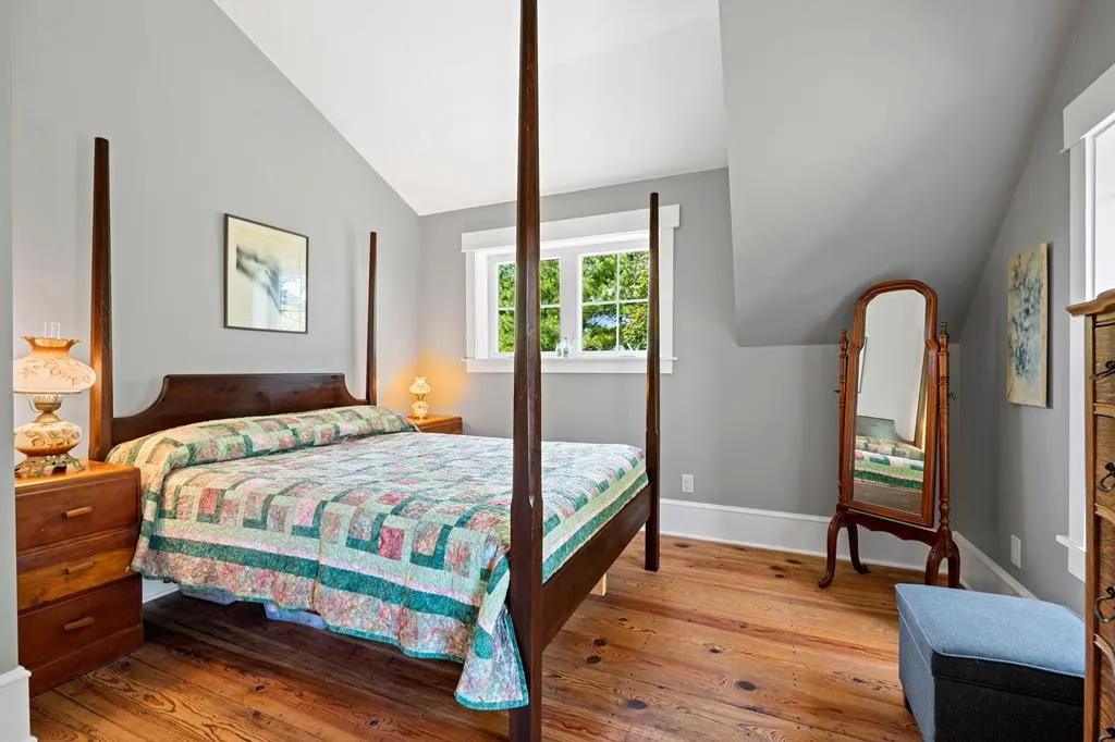 633 Isle View Rd, Ellison Bay, Wisconsin 54210, 3 Bedrooms Bedrooms, ,3 BathroomsBathrooms,Inland-Residential,For Sale,Isle View Rd,144501
