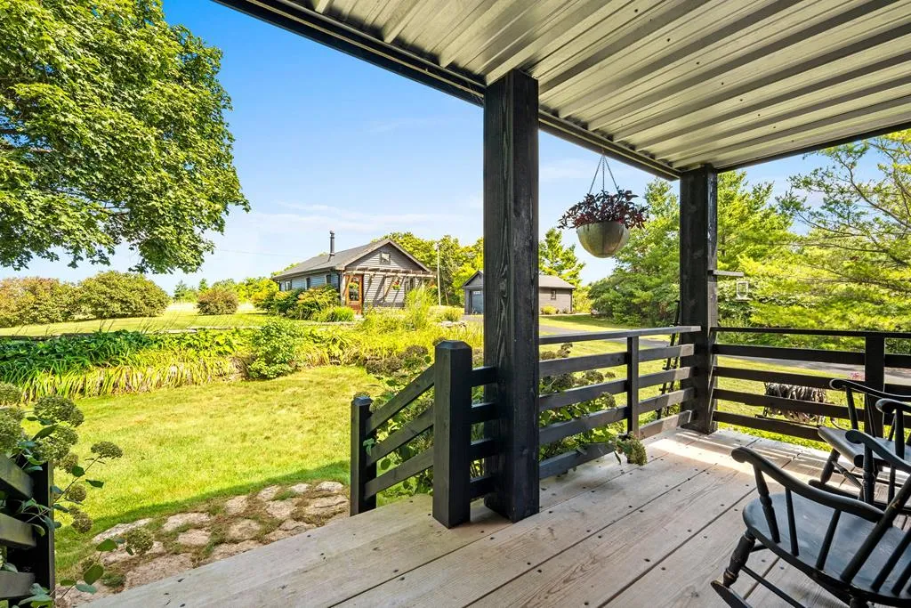 633 Isle View Rd, Ellison Bay, Wisconsin 54210, 3 Bedrooms Bedrooms, ,3 BathroomsBathrooms,Inland-Residential,For Sale,Isle View Rd,144501