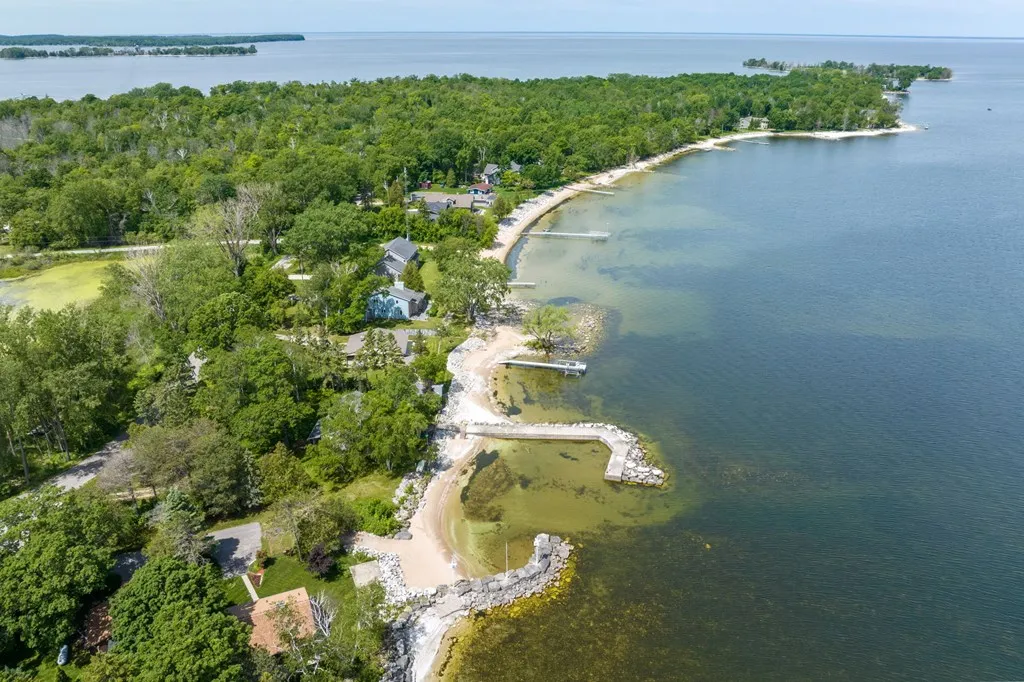 3988 Sand Bay Point Rd, Sturgeon Bay Wi 54235, 2 Bedrooms Bedrooms, ,1 BathroomBathrooms,Waterfront-Residential,For Sale,Sand Bay Point Rd,141780