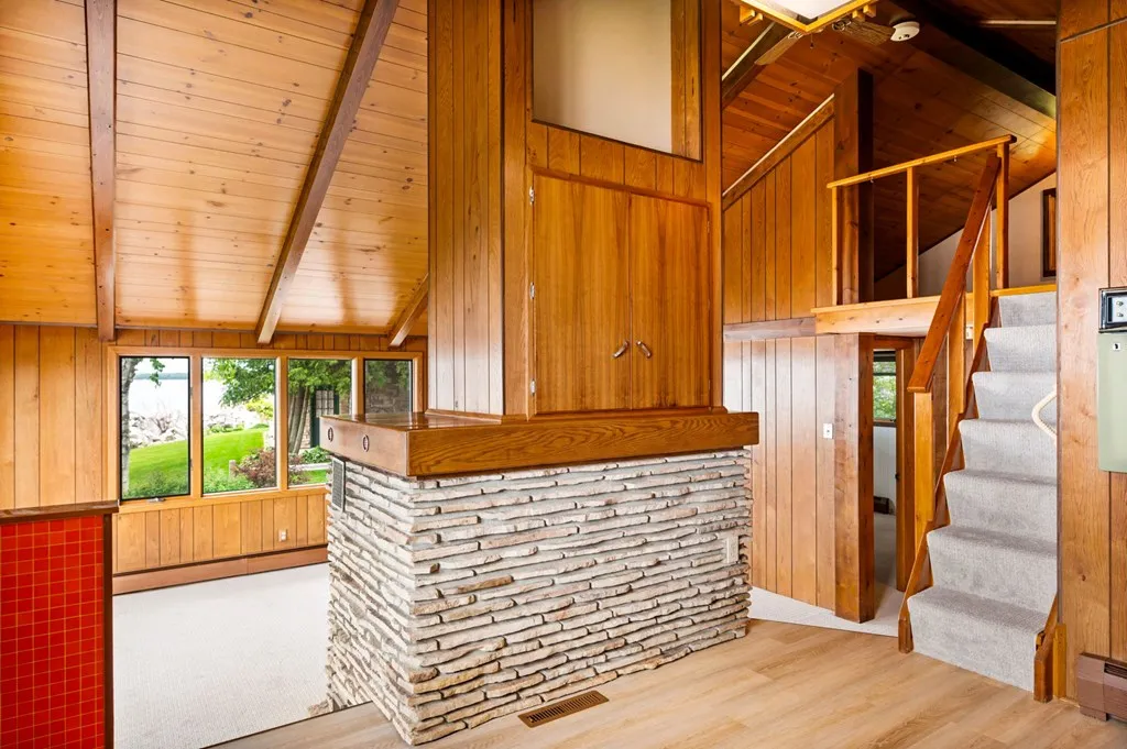 3988 Sand Bay Point Rd, Sturgeon Bay Wi 54235, 2 Bedrooms Bedrooms, ,1 BathroomBathrooms,Waterfront-Residential,For Sale,Sand Bay Point Rd,141780