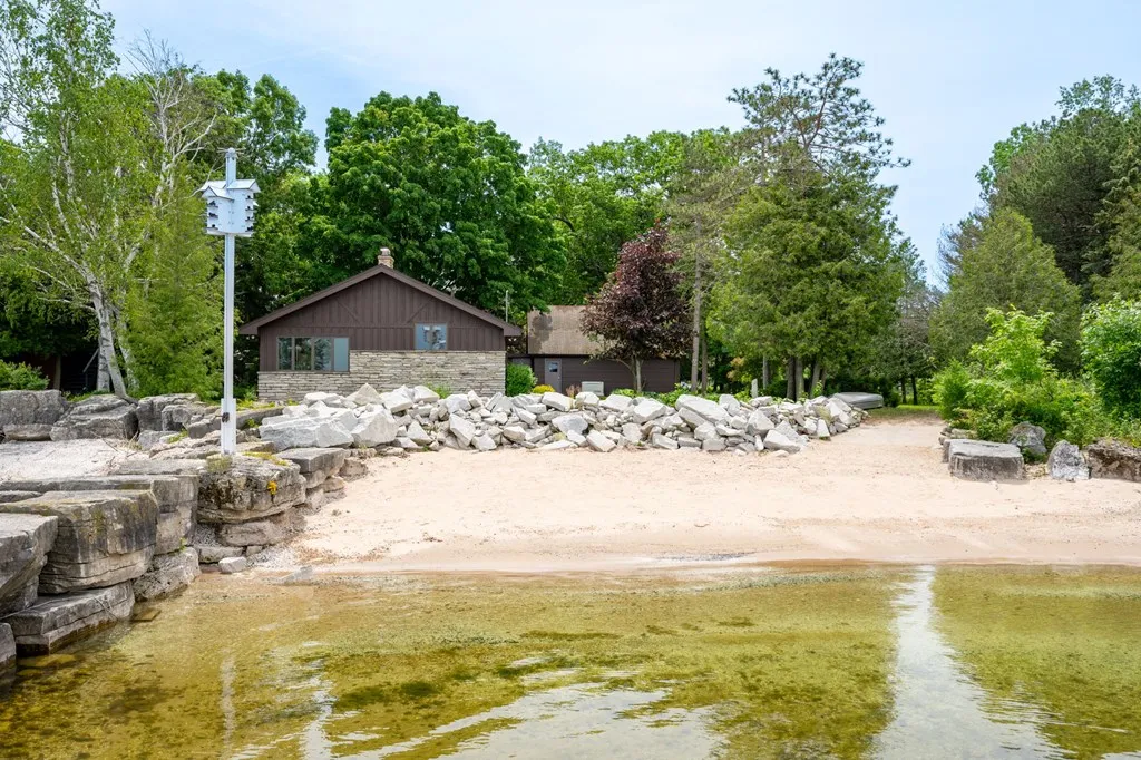 3988 Sand Bay Point Rd, Sturgeon Bay Wi 54235, 2 Bedrooms Bedrooms, ,1 BathroomBathrooms,Waterfront-Residential,For Sale,Sand Bay Point Rd,141780