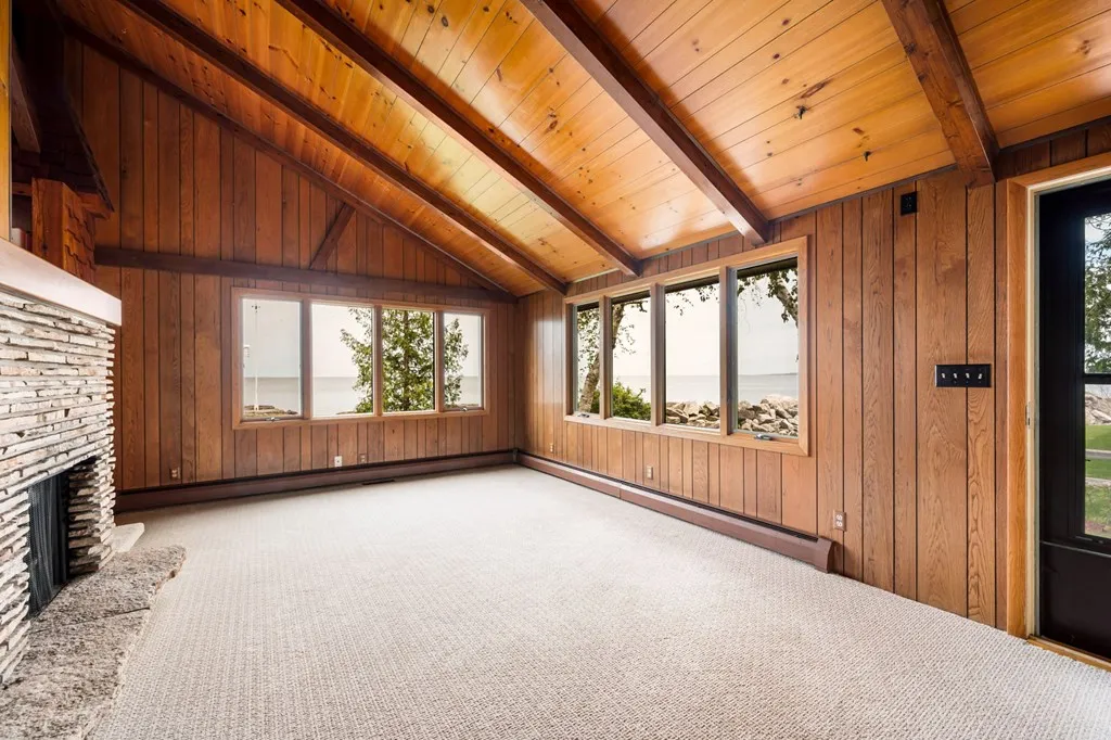 3988 Sand Bay Point Rd, Sturgeon Bay Wi 54235, 2 Bedrooms Bedrooms, ,1 BathroomBathrooms,Waterfront-Residential,For Sale,Sand Bay Point Rd,141780