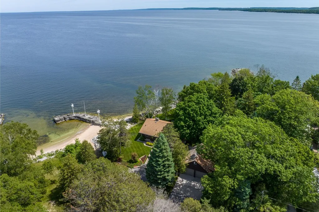 3988 Sand Bay Point Rd, Sturgeon Bay Wi 54235, 2 Bedrooms Bedrooms, ,1 BathroomBathrooms,Waterfront-Residential,For Sale,Sand Bay Point Rd,141780