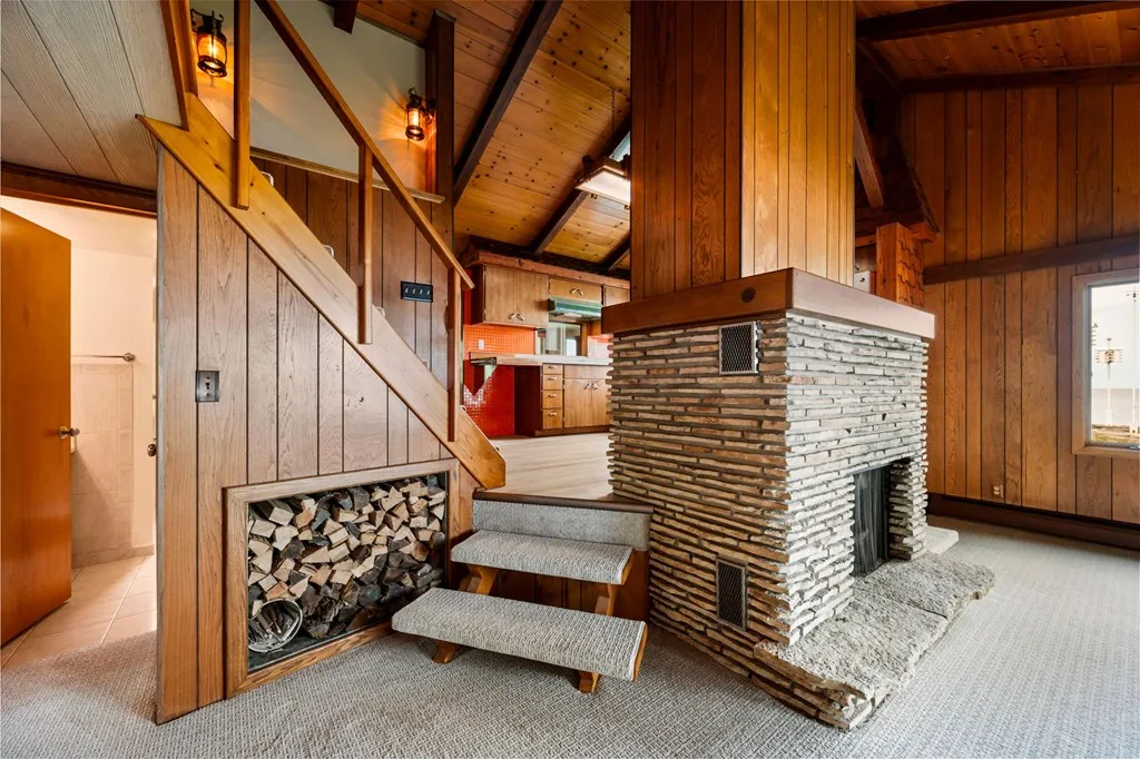 3988 Sand Bay Point Rd, Sturgeon Bay Wi 54235, 2 Bedrooms Bedrooms, ,1 BathroomBathrooms,Waterfront-Residential,For Sale,Sand Bay Point Rd,141780