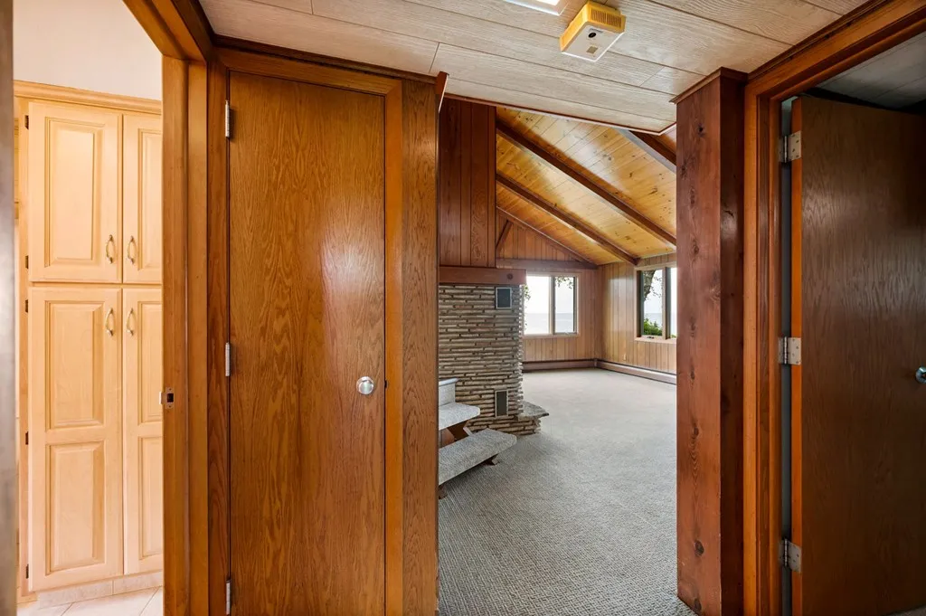 3988 Sand Bay Point Rd, Sturgeon Bay Wi 54235, 2 Bedrooms Bedrooms, ,1 BathroomBathrooms,Waterfront-Residential,For Sale,Sand Bay Point Rd,141780