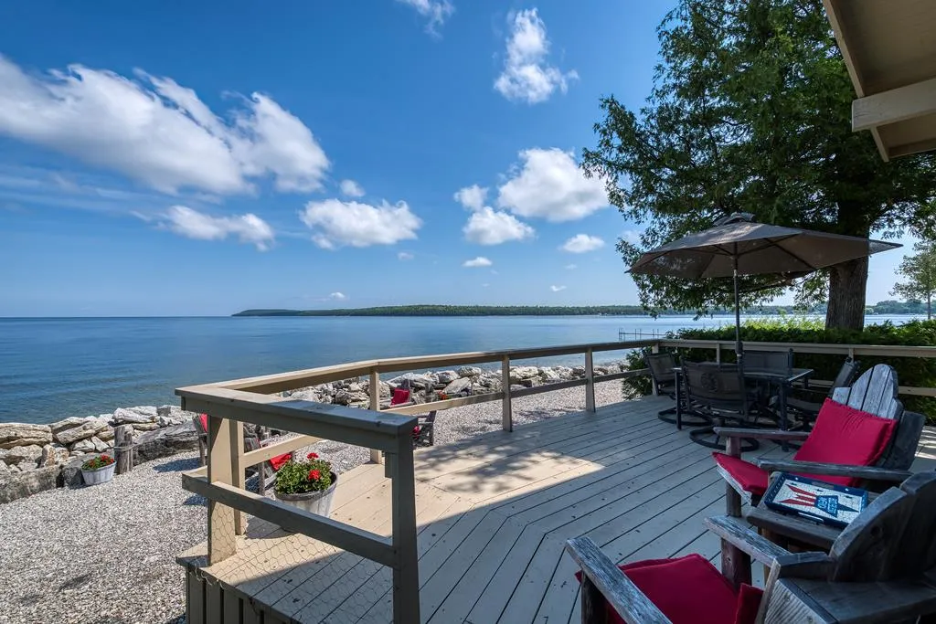 1918 Hillside Dr, Ellison Bay, Wisconsin 54210, 4 Bedrooms Bedrooms, ,2 BathroomsBathrooms,Waterfront-Residential,For Sale,Hillside Dr,144303