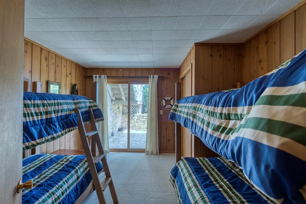 1918 Hillside Dr, Ellison Bay, Wisconsin 54210, 4 Bedrooms Bedrooms, ,2 BathroomsBathrooms,Waterfront-Residential,For Sale,Hillside Dr,144303