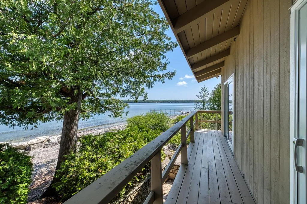 1918 Hillside Dr, Ellison Bay, Wisconsin 54210, 4 Bedrooms Bedrooms, ,2 BathroomsBathrooms,Waterfront-Residential,For Sale,Hillside Dr,144303