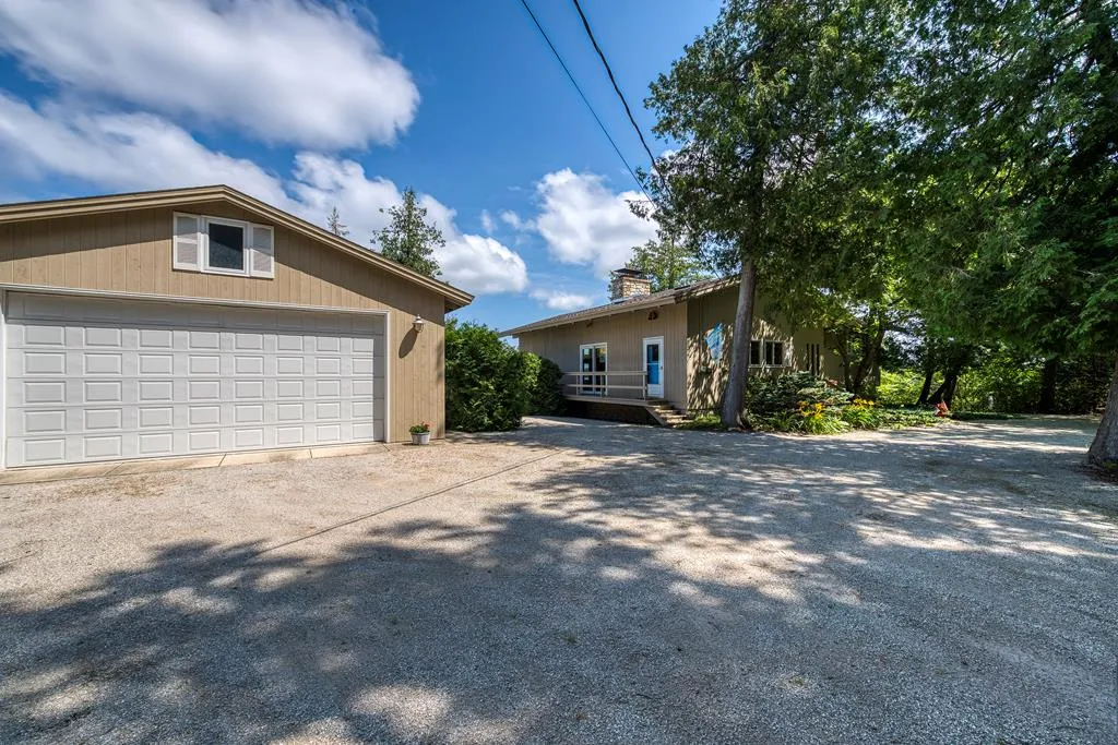 1918 Hillside Dr, Ellison Bay, Wisconsin 54210, 4 Bedrooms Bedrooms, ,2 BathroomsBathrooms,Waterfront-Residential,For Sale,Hillside Dr,144303