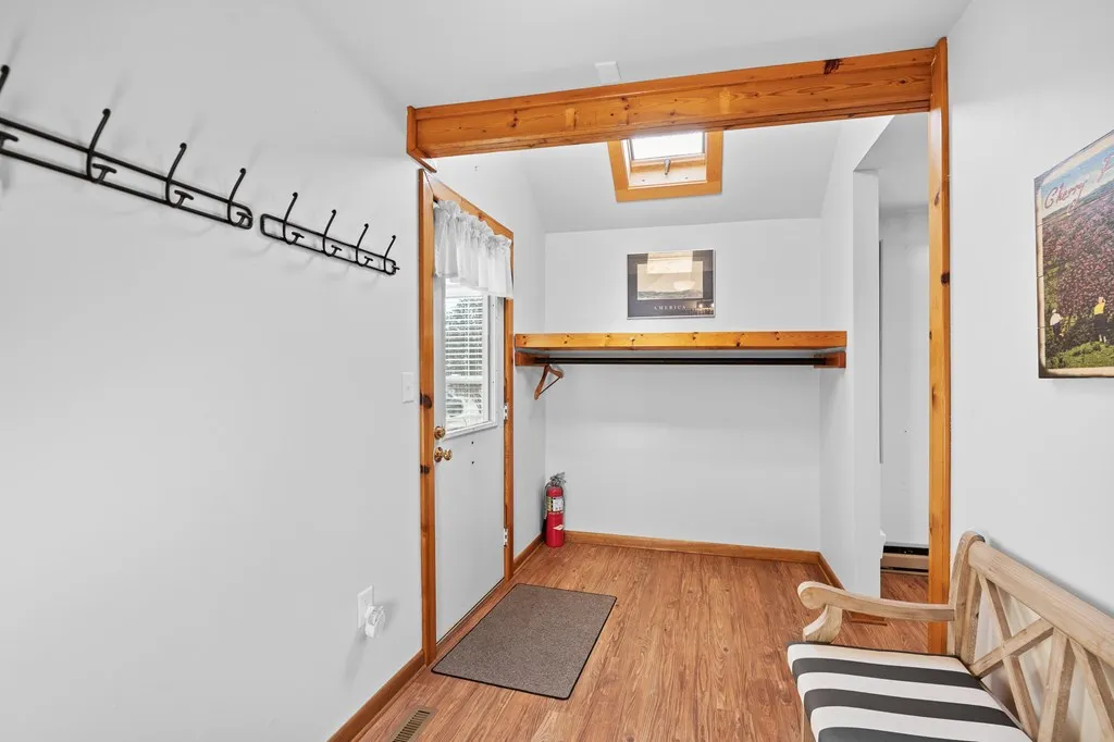 215 S 4th Ave, Sturgeon Bay Wi 54235, 2 Bedrooms Bedrooms, ,1 BathroomBathrooms,Inland-Residential,For Sale,S 4th Ave,141463