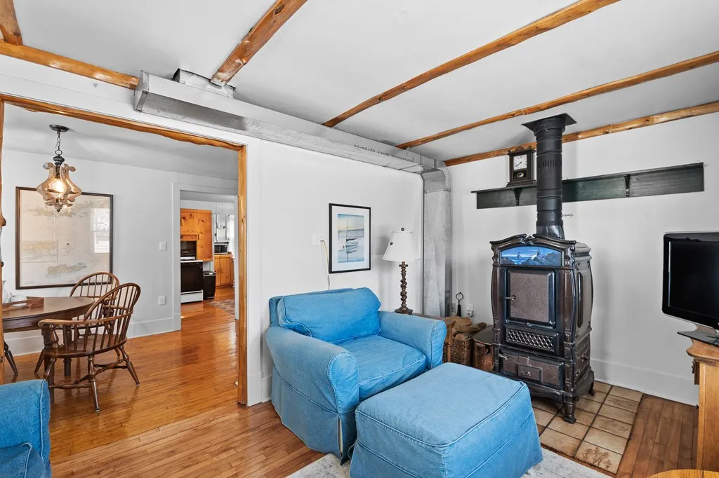 215 S 4th Ave, Sturgeon Bay Wi 54235, 2 Bedrooms Bedrooms, ,1 BathroomBathrooms,Inland-Residential,For Sale,S 4th Ave,141463