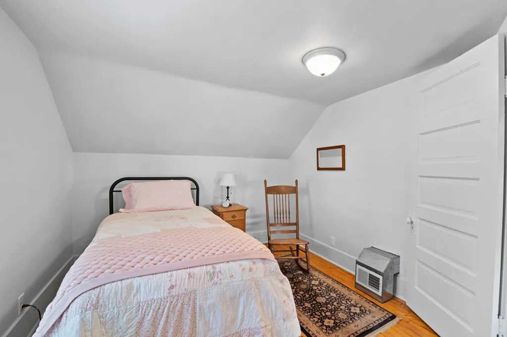 215 S 4th Ave, Sturgeon Bay Wi 54235, 2 Bedrooms Bedrooms, ,1 BathroomBathrooms,Inland-Residential,For Sale,S 4th Ave,141463