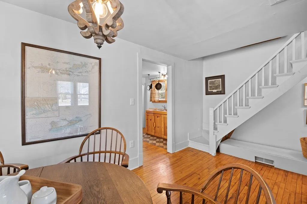 215 S 4th Ave, Sturgeon Bay Wi 54235, 2 Bedrooms Bedrooms, ,1 BathroomBathrooms,Inland-Residential,For Sale,S 4th Ave,141463