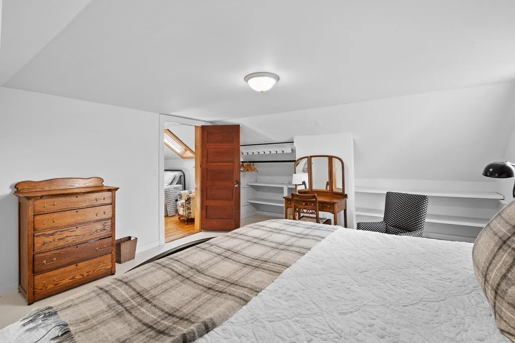 215 S 4th Ave, Sturgeon Bay Wi 54235, 2 Bedrooms Bedrooms, ,1 BathroomBathrooms,Inland-Residential,For Sale,S 4th Ave,141463